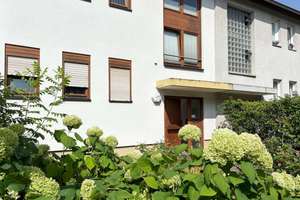 Attraktives Zweifamilienhaus mit Westbalkonen und vielseitigen Zusatzflächen in HD-Handschuhsheim – Die vollständige Adresse der Immobilie erhältst du vom Anbieter., 69121 Handschuhsheim, Heidelberg – Vorschaubild 2