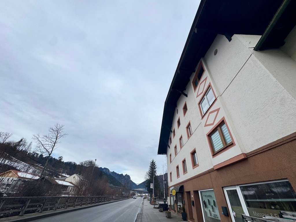 Immobilie in Bischofswiesen - Solide Kapitalanlage: Vermietete 3-Zimmer-Wohnung mit Garage in zentraler Lage von Bischofswiesen - Bild 0