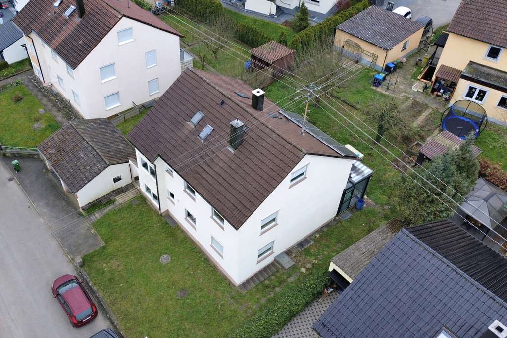 Immobilie in Dußlingen - Vom Rohdiamanten zum Renditeobjekt. Mehrfamilienhaus mir drei Wohnungen in Dusslingen. - Bild 3