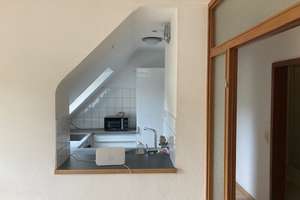Ca. 80 m²-DG-Atelierwohng. auf 2 Ebenen mit 3,5 Zimmern, DKB und Stellpl. ab 1.8. z. verm. – Die vollständige Adresse der Immobilie erhältst du vom Anbieter., 40591 Wersten, Düsseldorf – Vorschaubild 8