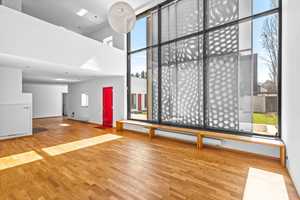 Bestlage: Architektenvilla im 
Bauhausstil mit 5 TG-Plätzen! – Regensburg – Vorschaubild 13