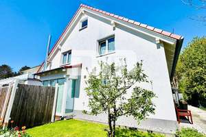 Modernes Familienglück nahe KfW 55-Standard mit Terrasse, Carport und Parkplatz – Die vollständige Adresse der Immobilie erhältst du vom Anbieter., 34127 Nord (Holland), Kassel – Vorschaubild 2