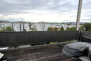 Großzügig geschnittene 4-Zimmer-Wohnung mit Balkon und Aussicht! – Hauberrisser Straße 15, 65189 Südost, Wiesbaden – Vorschaubild 12