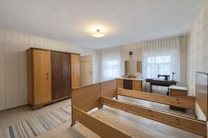 Ein Anwesen mit Freiheit: Gepflegtes Bauernhaus mit großem Grundstück in fantastischer Lage – Die vollständige Adresse der Immobilie erhältst du vom Anbieter., 86854 Amberg – Vorschaubild 24