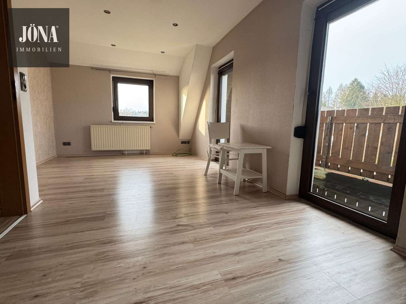 Immobilie in Marktleugast - Liebevoll sanierte Immobilie mit  großem Garten und Doppelgarage in ruhiger Wohnlage - Bild 0