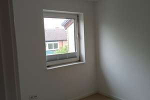 Ihr neues Zuhause in Hamburg-Eidelstedt Gepflegtes Mittelreihenhaus mit Garten, Terrasse, Vollkeller – Teinstücken 7i, 22525 Eidelstedt, Hamburg – Vorschaubild 9