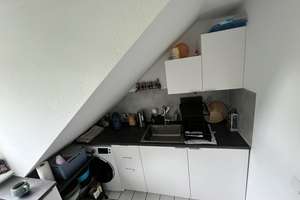 Helle Dachgeschosswohnung zur Selbstnutzung oder Vermietung – Die vollständige Adresse der Immobilie erhältst du vom Anbieter., 22761 Bahrenfeld, Hamburg – Vorschaubild 6