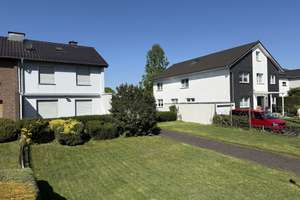 Doppelhaushälfte mit 864 m² Grundstück in Duisburg-Rumeln-Kaldenhausen — provisionsfrei – Ringstraße 69, 47239 Rumeln-Kaldenhausen, Duisburg – Vorschaubild 4