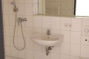 Appartement mit Balkon ~ nur für Studenten // mit Pantryküche und Tiefgaragenstellplatz – Galgenbergstraße 12, 12a, 93053 Galgenberg, Regensburg – Vorschaubild 16