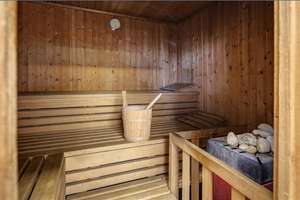 Property thumbnail 12