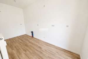 antaris Immobilien GmbH **Familienfreundliche 4-Raum-Wohnung mit Balkon & zwei Bädern** – Die vollständige Adresse der Immobilie erhältst du vom Anbieter., 99085 Krämpfervorstadt, Erfurt – Vorschaubild 5