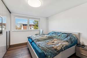Hochwertige 4,5-Zimmer-Maisonette mit viel Licht und Raumgefühl – Die vollständige Adresse der Immobilie erhältst du vom Anbieter., 70435 Zuffenhausen-Mönchsberg, Stuttgart – Vorschaubild 4
