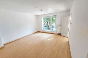 Provisionsfrei: Helle 2-Zimmer im 1. OG mit Garten-Balkon, bodentiefen Fenstern & Parkettboden