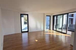 Schöne 3-Zimmer Wohnung mit Balkon in super Lage direkt an der Elbe – Im Elbbahnhof 16, 39104 Altstadt, Magdeburg – Vorschaubild 3