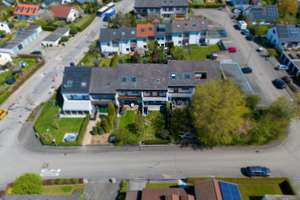 "Top-Gelegenheit: Solides EFH mit großem Garten und enormem Ausbaupotenzial!" – Die vollständige Adresse der Immobilie erhältst du vom Anbieter., 89081 Jungingen, Ulm – Vorschaubild 2