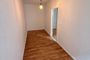 in Berlin-Steglitz,  ruhige 2 Zimmer Eigentumswohnung – Die vollständige Adresse der Immobilie erhältst du vom Anbieter., 12247 Steglitz, Berlin – Vorschaubild 7