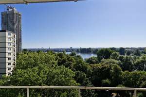 Köln Riehl: sanierungsbedürftiges Apartment mit tollem Rheinblick