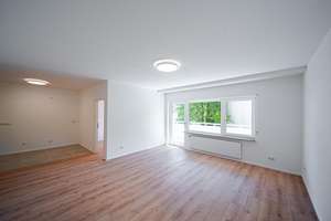 Frisch saniert & bezugsbereit: Helle 3 Zimmer mit Balkon in Wiesbaden-Biebrich – Die vollständige Adresse der Immobilie erhältst du vom Anbieter., 65203 Biebrich, Wiesbaden – Vorschaubild 2