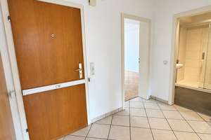 Hallo Holweide- Bezugsfrei, OHNE Makler, in ruhigem 7 Fam.Haus – 51067 Holweide, Köln – Vorschaubild 4