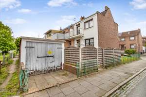 Bremen-Walle: Makelloses Reihenendhaus mit lichtdurchfluteten Räumen, Garten und Garage – Die vollständige Adresse der Immobilie erhältst du vom Anbieter., 28219 Osterfeuerberg, Bremen – Vorschaubild 17