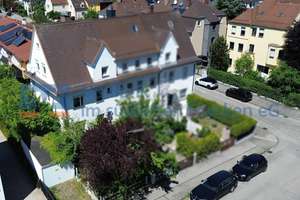 Sanierungschance in begehrter Wohnlage – Reiheneckhaus mit großem Potenzial in Augsburg