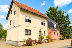 GROSSZÜGIGES HAUS AUF 2.956 M² GRUNDSTÜCK + GARTEN, GARAGE & ENTWICKLUNGSPOTENZIAL IN RADEBEUL – Die vollständige Adresse der Immobilie erhältst du vom Anbieter., 1445 Radebeul – Vorschaubild 7