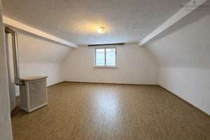Sanierungsobjekt mit Ausbau- und Neubauperspektive in Stuttgart-Birkach – Die vollständige Adresse der Immobilie erhältst du vom Anbieter., 70599 Birkach-Nord, Stuttgart – Vorschaubild 7