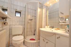 Charmanter Altbau mit großzügigem Grundstück in Hamburg-Schnelsen – Die vollständige Adresse der Immobilie erhältst du vom Anbieter., 22457 Schnelsen, Hamburg – Vorschaubild 33