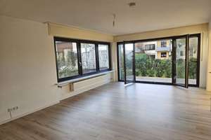 Frei stehendes Einfamilienhaus in Baden-Baden-Steinbach, großer Garten, 2 Tageslichtbäder, Garage – Die vollständige Adresse der Immobilie erhältst du vom Anbieter., 76534 Steinbach, Baden-Baden – Vorschaubild 2