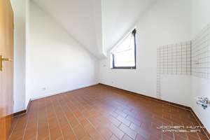 Toelleturm - Herzstück: Frisch modernisierte 3 Zi.-DG - WHG mit 1-2 TG-Stellplatz bei Bedarf – Die vollständige Adresse der Immobilie erhältst du vom Anbieter., 42287 Barmen, Wuppertal – Vorschaubild 11