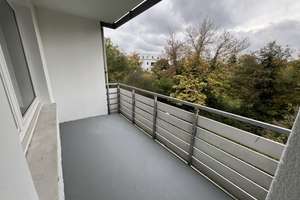 Wir suchen SIE -  3 Zi.- Whng. -  Wannenbad mit Fenster und Balkon - Duisburg – Graf-Bernadotte-Str. 15, 47228 Bergheim, Duisburg – Vorschaubild 3