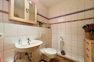 Maisonette mit Kamin, Balkon & Spitzboden – ideal für Eigennutzer oder Kapitalanleger – Die vollständige Adresse der Immobilie erhältst du vom Anbieter., 46236 Stadtmitte, Bottrop – Vorschaubild 8
