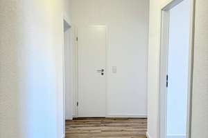 ++ Frisch sanierte 2-Zimmerwohnung mit Balkon nahe der Kö ++ – Adersstraße 80, 40215 Friedrichstadt, Düsseldorf – Vorschaubild 3