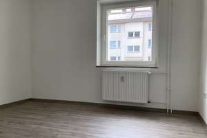 Gut geschnittene 2-Zimmer-Erdgeschosswohnung mit großem Balkon! – Dompfaffweg 22, 33607 Mitte, Bielefeld – Vorschaubild 4