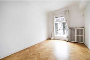 Prestigreiches Haus am Rheim nit der besten Bauqualität. 3 Km Ausblick über Rhein – Die vollständige Adresse der Immobilie erhältst du vom Anbieter., 40474 Golzheim, Düsseldorf – Vorschaubild 8