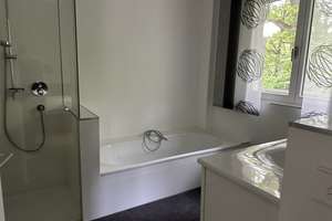 Beenden Sie Ihre Wohnungssuche mit dieser  Traumwohnung – Die vollständige Adresse der Immobilie erhältst du vom Anbieter., 22539 Volksdorf, Hamburg – Vorschaubild 15