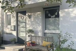 RESERVIERT! Einfamilienhaus in ruhiger Lage in Wattenscheid – viel Platz & hochwertige Ausstattung