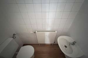 Teilmodernisierte 3-Zimmer-Wohnung freut sich auf Ihren Einzug! – Alfred-Messel-Weg 38, 64287 Darmstadt-Nord, Darmstadt – Vorschaubild 12