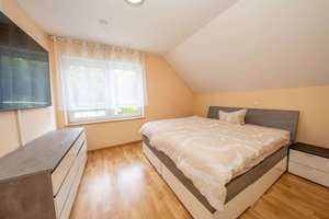Familienglück in Bestlage:  Stilvolles Haus mit Pool, Sauna & viel Platz – Im Winkel 38B, 51063 Mülheim (Ortsteil), Köln – Vorschaubild 10