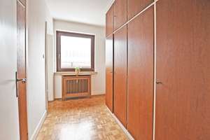Sonniges  Penthouse mitten in Blankenese mit grosser Terrasse und Blick in den Goßlers Park – Die vollständige Adresse der Immobilie erhältst du vom Anbieter., 22587 Blankenese, Hamburg – Vorschaubild 10