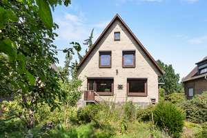 Familientraum in Hamburg-Tonndorf: Großzügiges Haus mit Garten und viel Potenzial – Die vollständige Adresse der Immobilie erhältst du vom Anbieter., 22045 Tonndorf, Hamburg – Vorschaubild 20