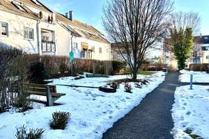 Chemnitz-Grüna: Sonnige 2-Raumwohnung mit Balkon + Tiefgaragenstellplatz in ruhiger Lage! – Die vollständige Adresse der Immobilie erhältst du vom Anbieter., 9224 Grüna, Chemnitz – Vorschaubild 17