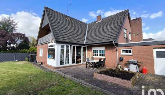 Bild von Großzügiges Ein-/Zweifamilienhaus in Heede! Nahe Dörpen, den Niederlanden und Heeder See!!