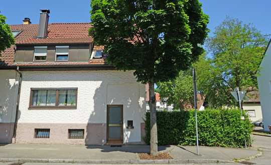 Familien(t)raum mit Garten – Platz zum Wachsen und Wohlfühlen, DHH mit Charme und Charakter