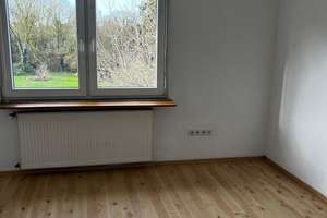 Provisionsfreie 2-Raum-Wohnung mit Aussicht in Bergisch-Neukirchen – Die vollständige Adresse der Immobilie erhältst du vom Anbieter., 51381 Bergisch Neukirchen, Leverkusen – Vorschaubild 1