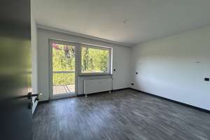 Stilvolle 2,5-Zimmer-Wohnung mit hochwertiger Ausstattung und Photovoltaik in Marienthal – Oktaviostraße 104, 22043 Marienthal, Hamburg – Vorschaubild 13