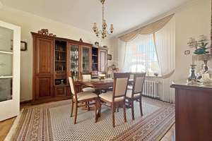 gepflegtes Stadthaus in zentraler Lage von Apolda – Die vollständige Adresse der Immobilie erhältst du vom Anbieter., 99510 Apolda – Vorschaubild 8
