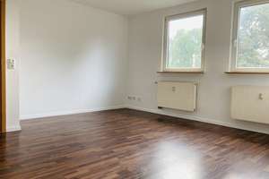 Schöne, ruhig gelegene Wohnung mit drei Zimmern in Dortmund-Wambel – Tellstr. 3, 44143 Wambel, Dortmund – Vorschaubild 2
