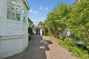 Großzügiger Bungalow auf 967 qm mit Premium-Wintergarten, moderner Hybrid-Wärmepumpe und ca. 335  – Die vollständige Adresse der Immobilie erhältst du vom Anbieter., 22045 Jenfeld, Hamburg – Vorschaubild 26