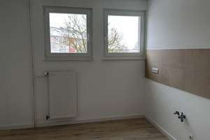 Schöne renovierte 3,0 Zimmer Wohnung mit kleinem Balkon – Kastanienweg 17, 38448 Vorsfelde, Wolfsburg – Vorschaubild 2